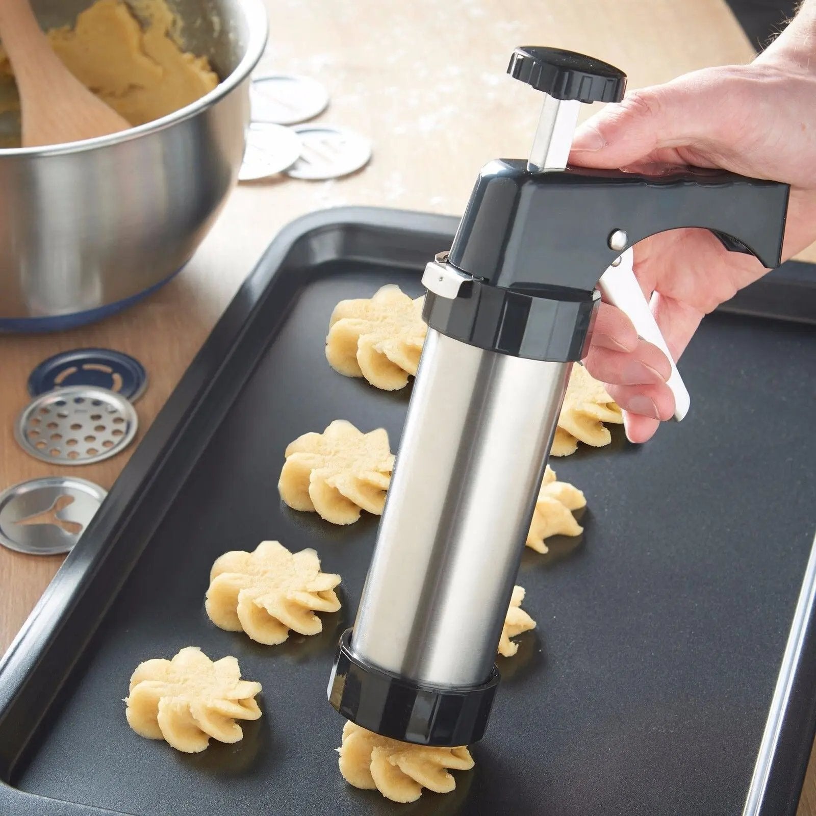 CookiePress Pro™ — Craft Perfectly Shaped, Stunning Cookies with Effortless Precision (13 cookie discs, 8 nozzles)