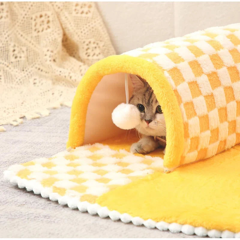 2-in-1 Plush Cat Tunnel Bed™ — Endless Play and Snuggly Comfort All Year Round