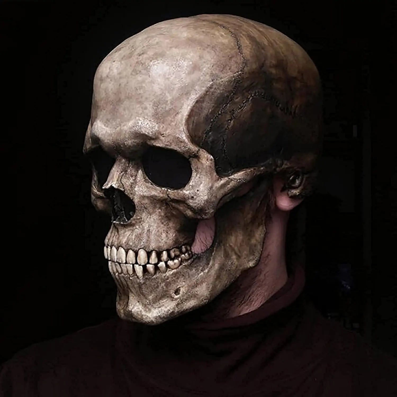 ScreamSkull™ — Transform into the Unforgettable Star of Every Dark Night