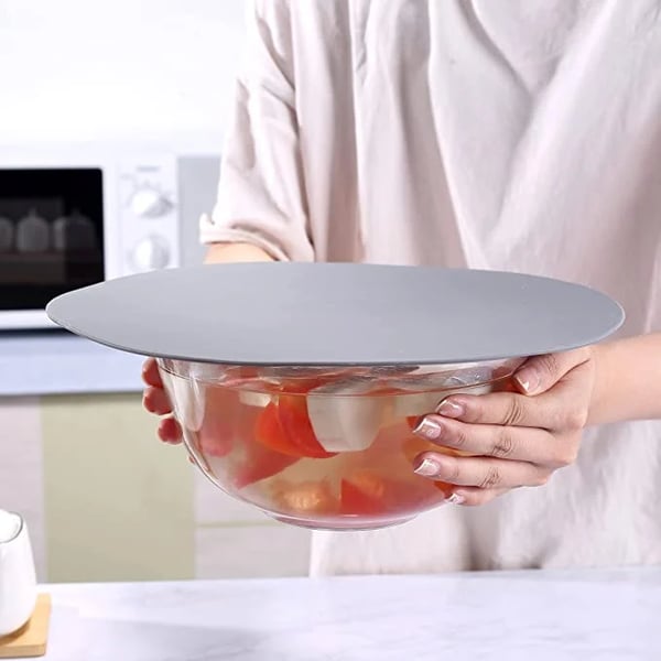 GripGuard™ — Lightning-fast grip for a stress-free, clean kitchen