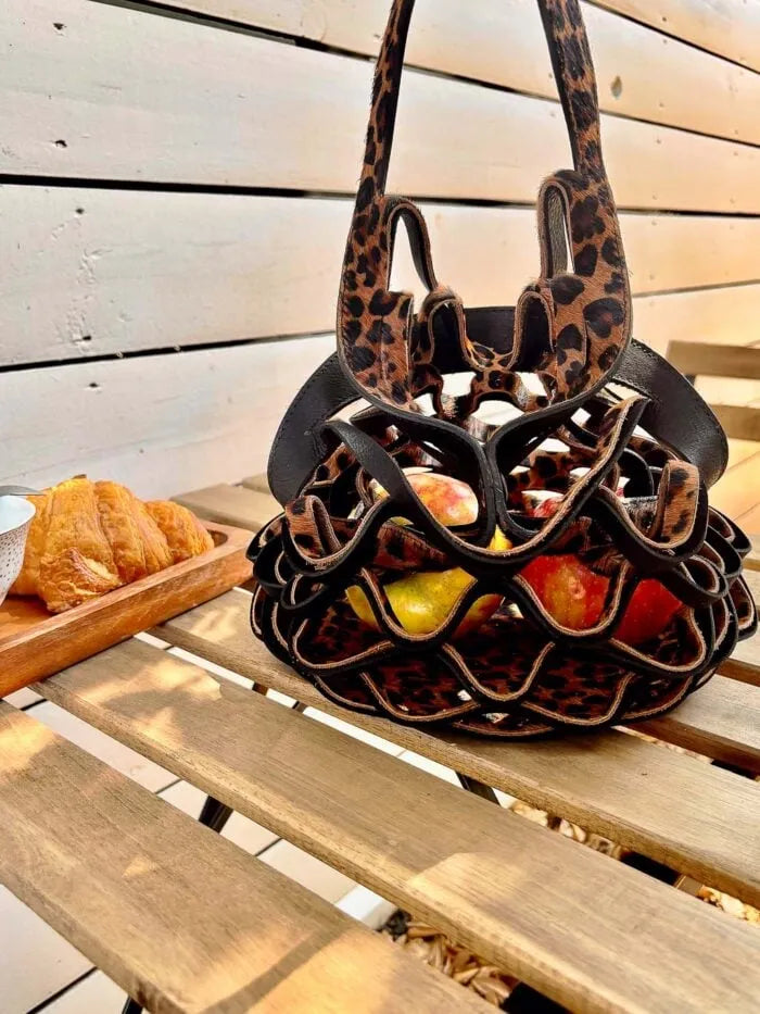 Transformable Leather Bag™ — Switch Your Style Instantly from Sleek to Sculptural Confidence