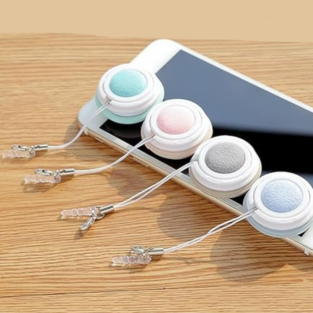 PristineSwipe™ — Wield Instant Screen Clarity and Smash Smudges Anywhere (4pcs)